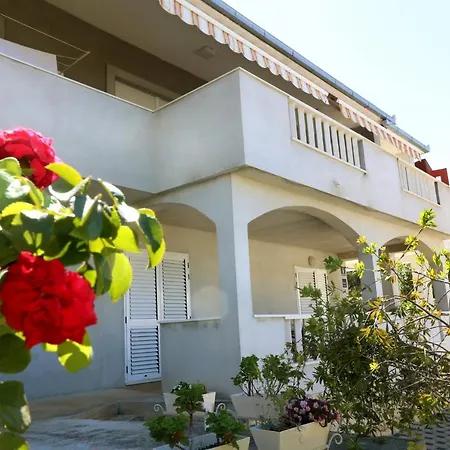 Apartment Bareta Trogir