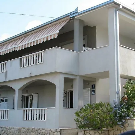 Bareta Apartment Trogir